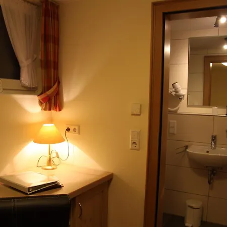 Гостьовий будинок Landgasthof Gilsbach 3*