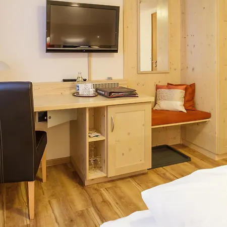 Landgasthof Gilsbach Гостьовий будинок 3*